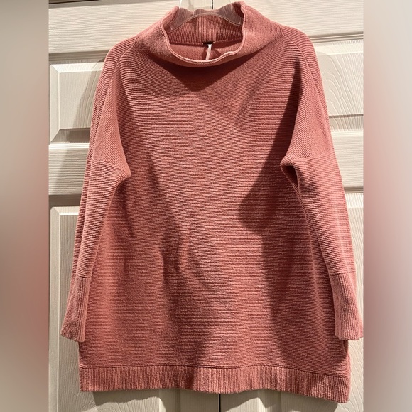 Free People Peach Ottoman Slouchy Ribbed Tunic Sweater Size XS - Picture 1 of 3